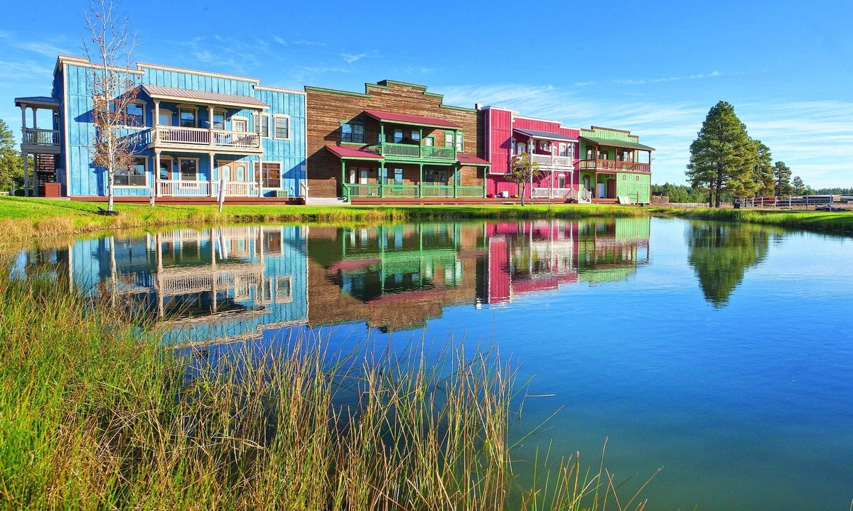 Heber Resort | Awesome summers and gorgeous winters!