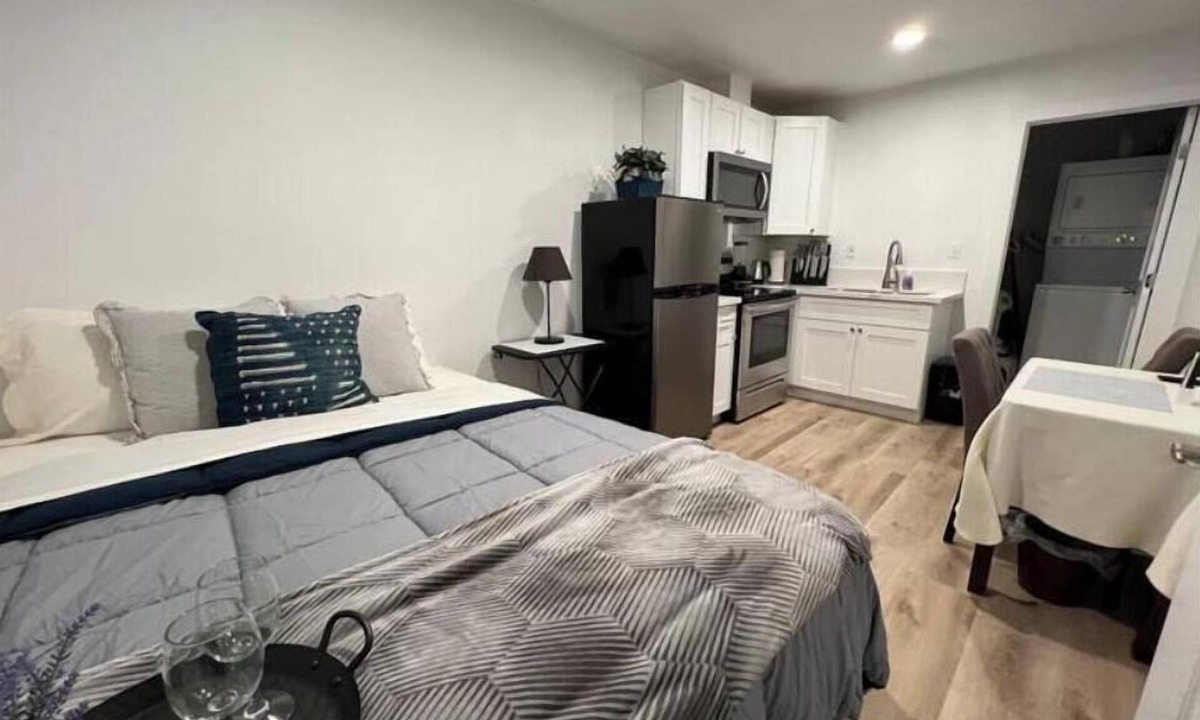 Moreno Valley House | Awesome Yuma Studio Home fast wi-fi and free parking permit
