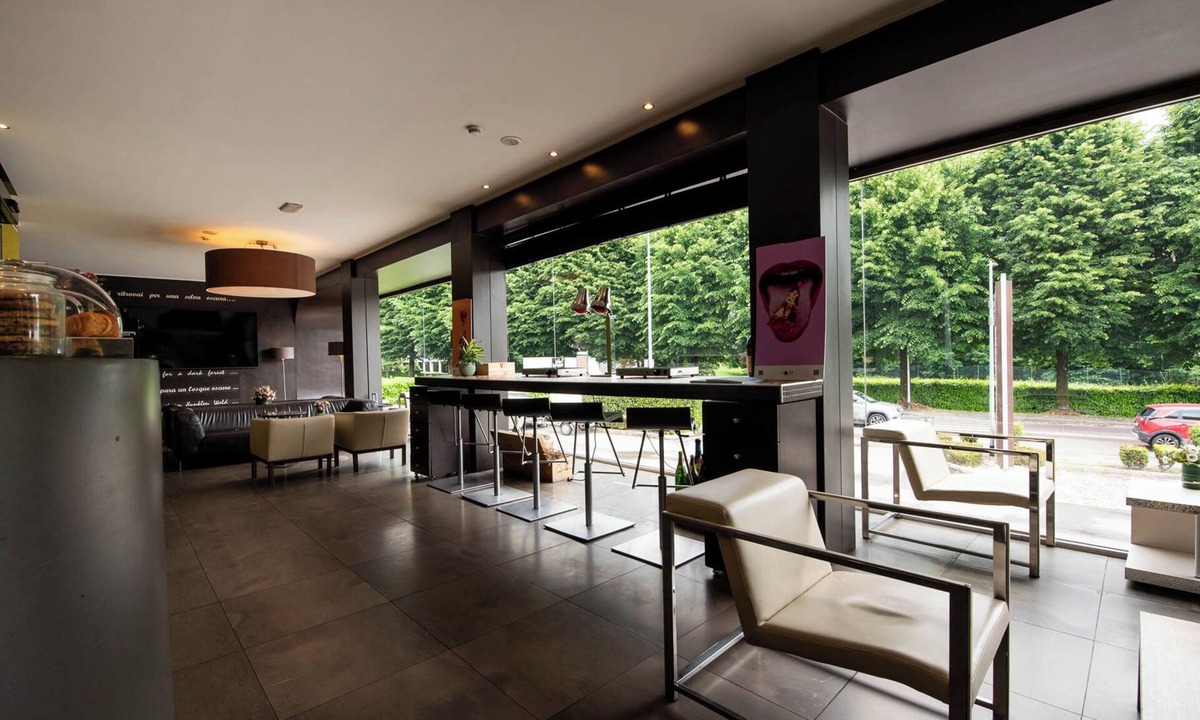 Cantu Hotel | Axolute Comfort Hotel