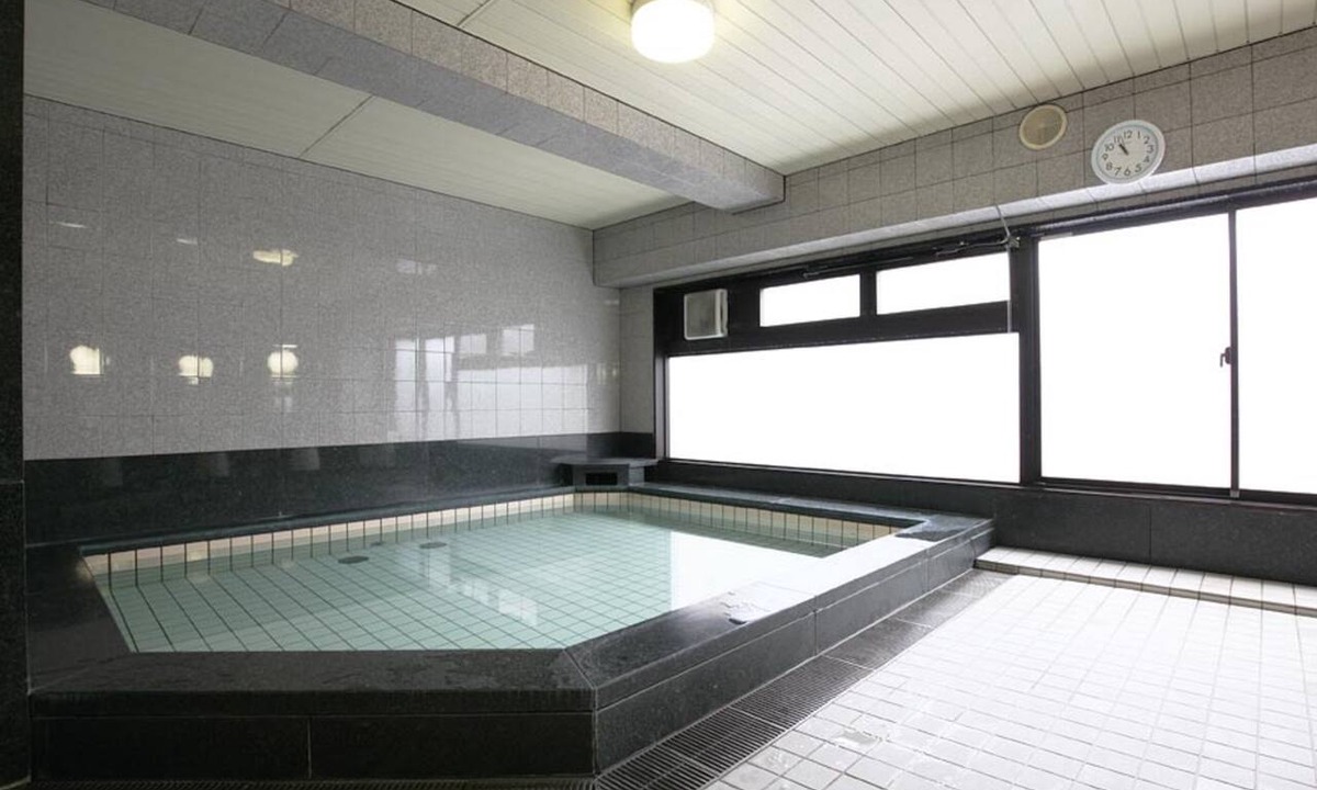 Handa Hotel | AZ Inn Handa Inter