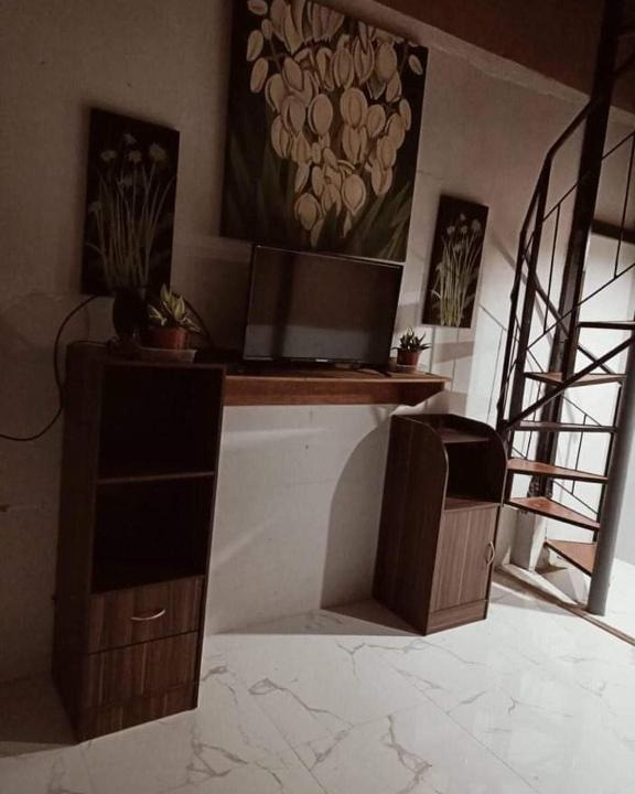 Kabankalan City Bed & Breakfast | Aziels BnB