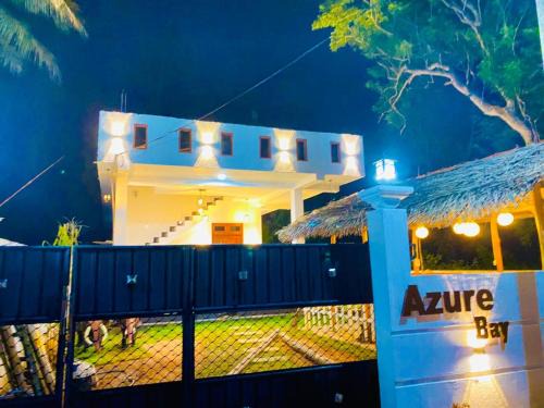 Dondra Bed & Breakfast | Azure bay