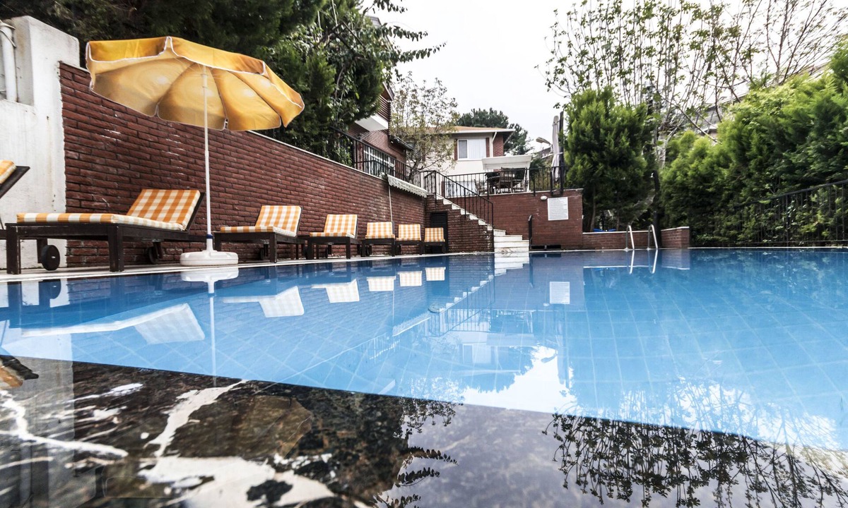 Adalar Apartment | Büyükada Apart Hotel - Karadağ Apart