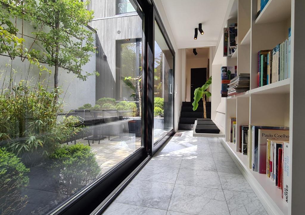 Upper Town Bed & Breakfast | B&B A Côté du Cinquantenaire