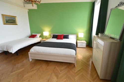 Roiano-Gretta-Barcola-Cologna-Scorcola Bed & Breakfast | B&B Al Giardino Leonor