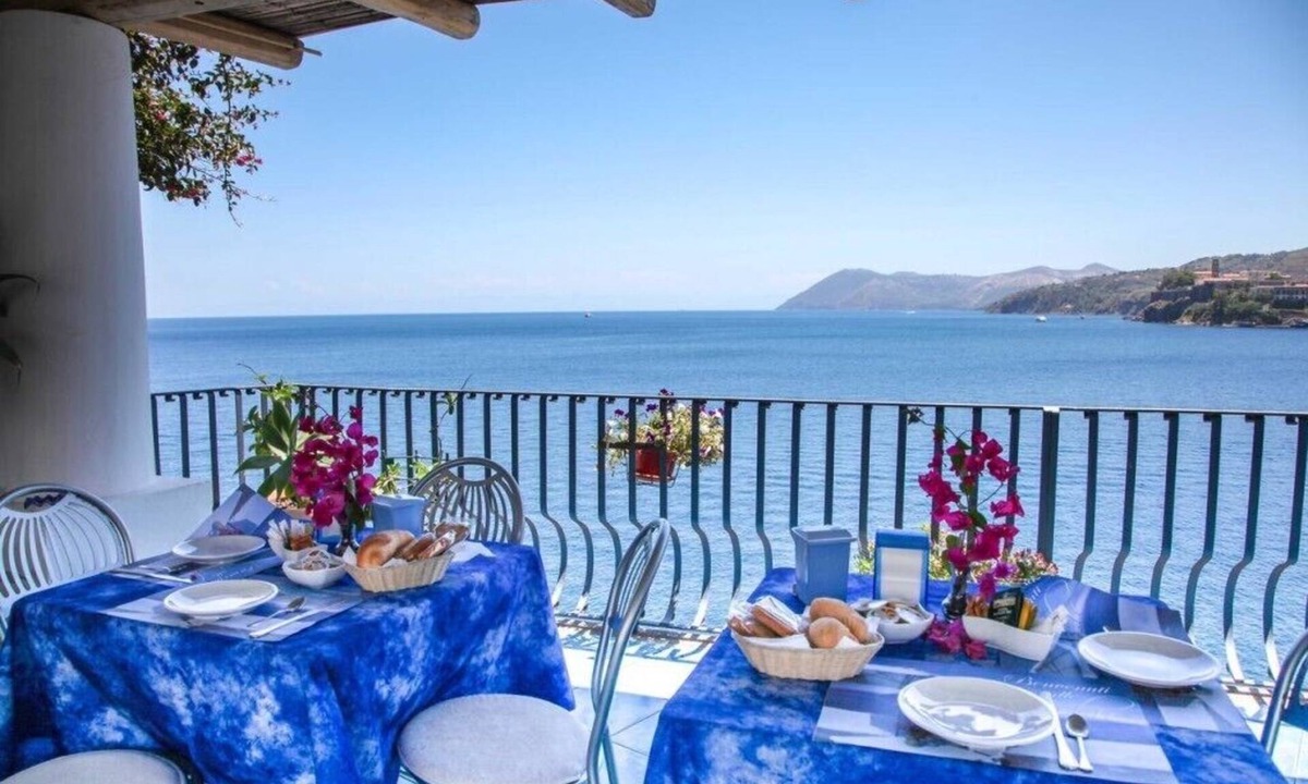 Lipari Bed & Breakfast | B&B ALTA MAREA LIPARI