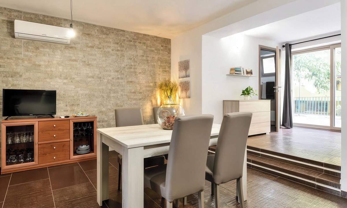 Loceri Apartment | B&B AniMo
