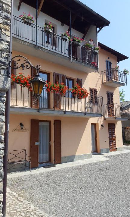 Lanzo d'Intelvi Bed & Breakfast | B&B CA'SUANA