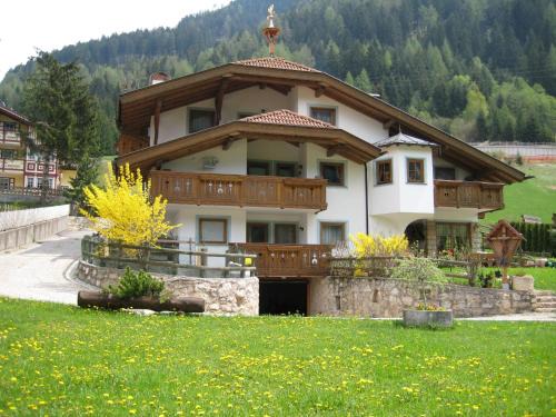 Moena Bed & Breakfast | B&B Ciasa Weber