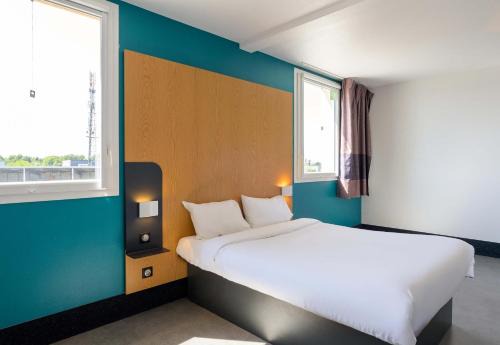 Lieusaint Hotel | B&B HOTEL Lieusaint Carré Sénart