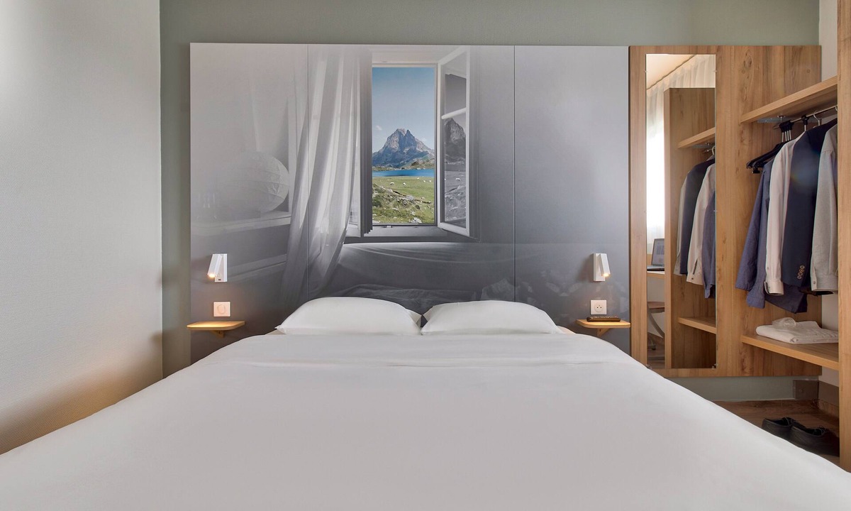 Lescar Hotel | B&B HOTEL Pau Lescar
