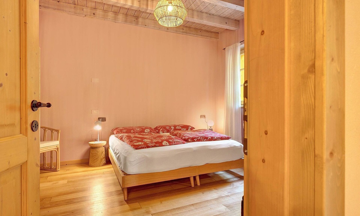 Drena Bed & Breakfast | B&B I Maroneri – Maggiociondolo Suite with Mountain View