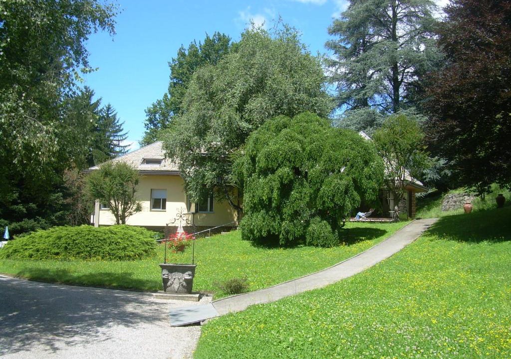 Barzano Bed & Breakfast | B&B Il Colombé