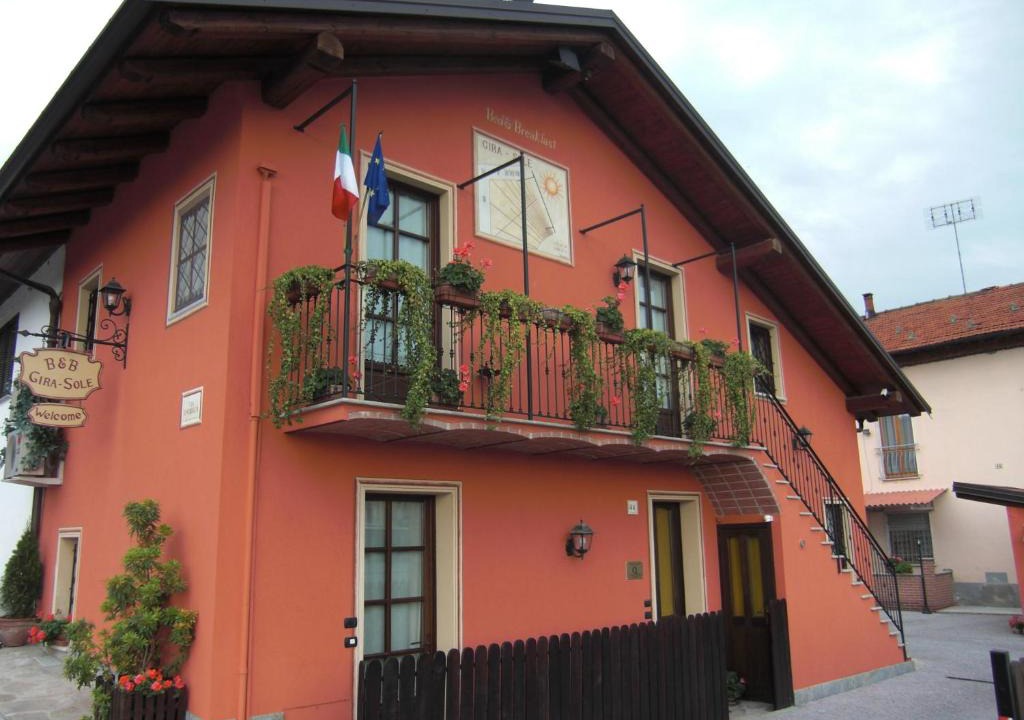 Cuneo Bed & Breakfast | B&B Il Girasole