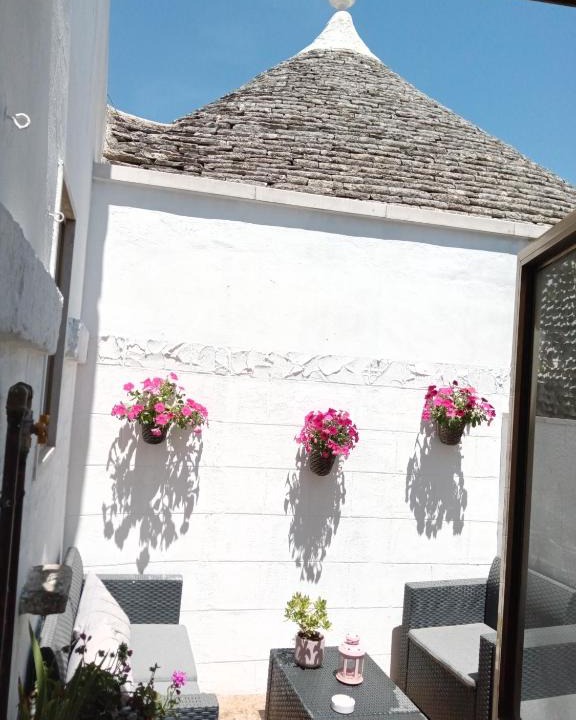 The Trulli of Alberobello Bed & Breakfast | "B&B La Lanterna"