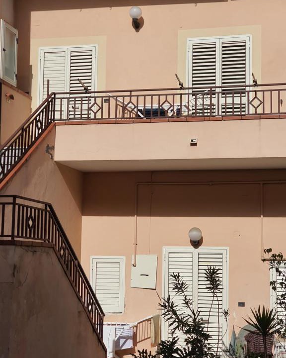 Centro Storico Apartment | B&B La Stazione