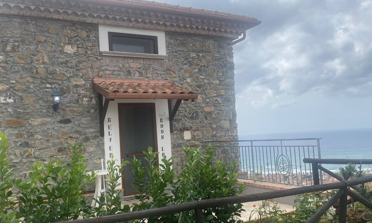 Marina di Ascea Bed & Breakfast | B&B Relais da Clorinda belvedere room 3.5 km from the sea