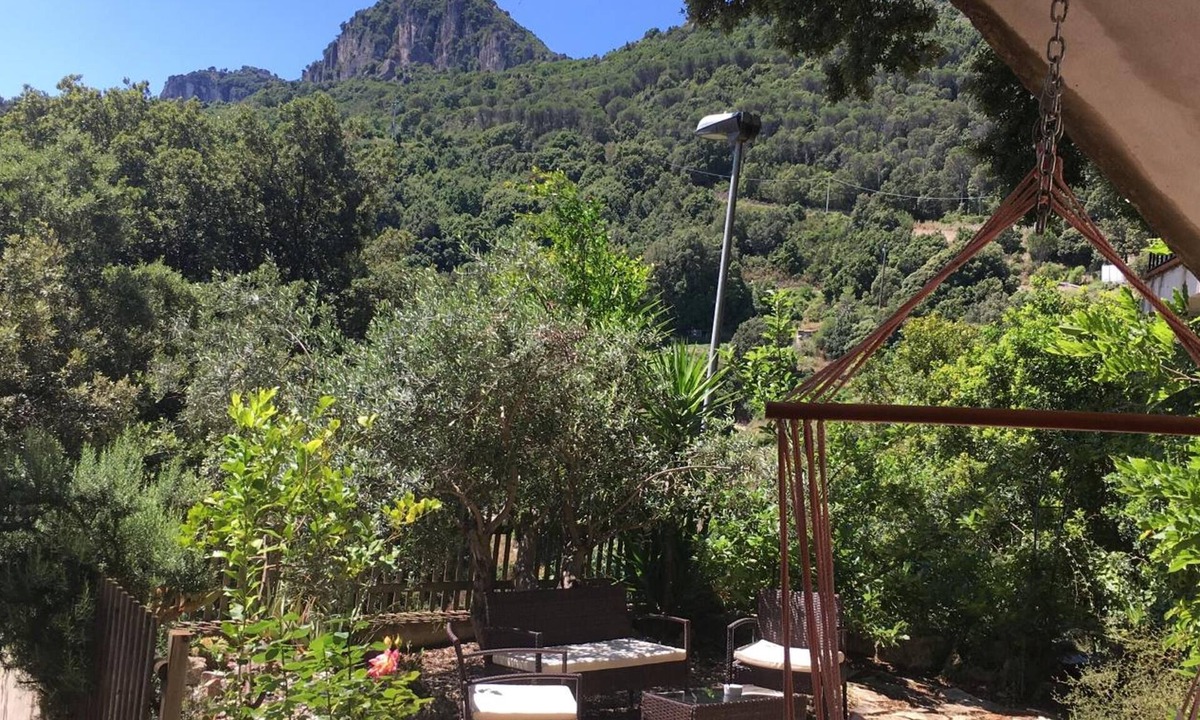 Jerzu Bed & Breakfast | B&B Selu
