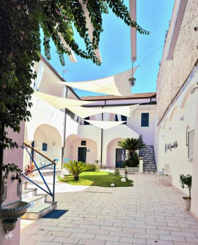 Aversa Bed & Breakfast | B&B SOGNANDO VIETRI e SPA ESCLUSIVA