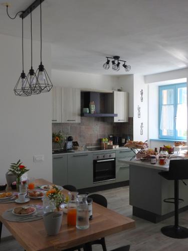 Vezzano Bed & Breakfast | B&B Stella d'Oro