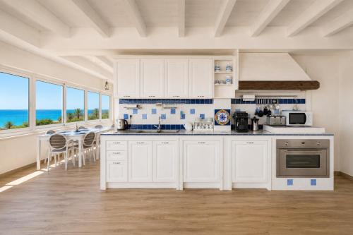 Bisceglie Bed & Breakfast | B&B TORRE AZUL FRONTEMARE - Bisceglie