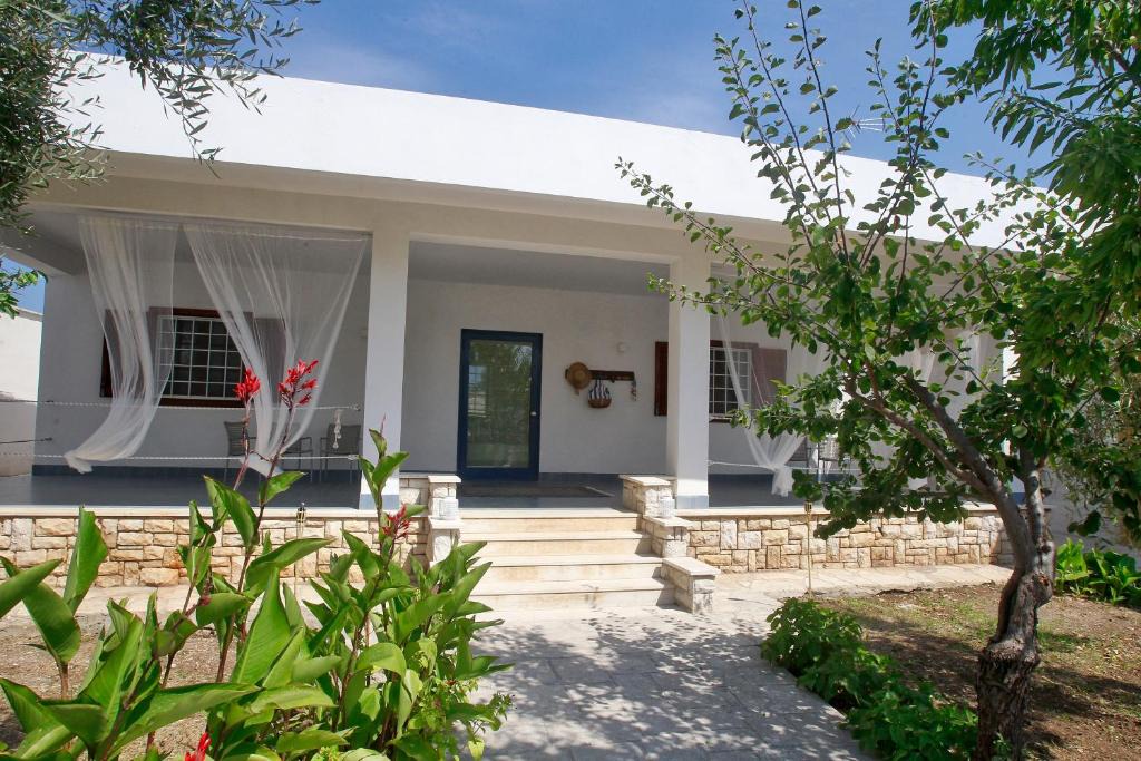 Giovinazzo Bed & Breakfast | B&B villa al mare