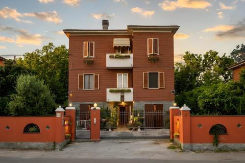 Crocetta-San Lazzaro-Modena Est Bed & Breakfast | B&B Villa Firefly