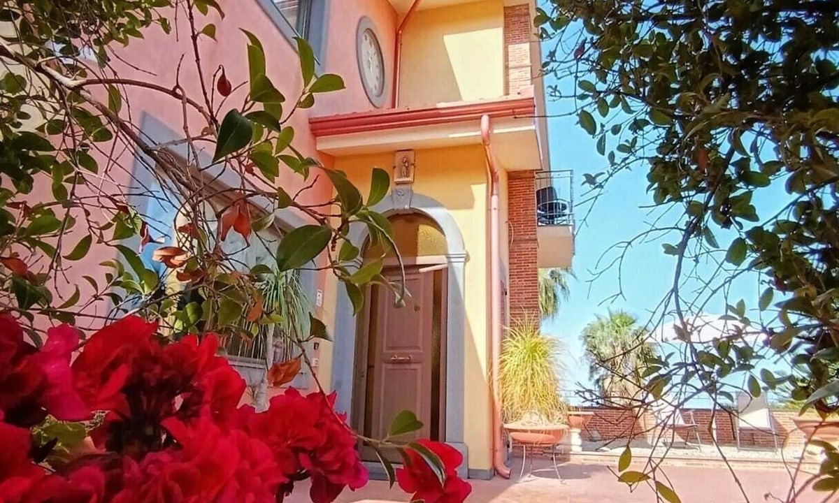 Zafferana Etnea Bed & Breakfast | B&B Villa Hirschen