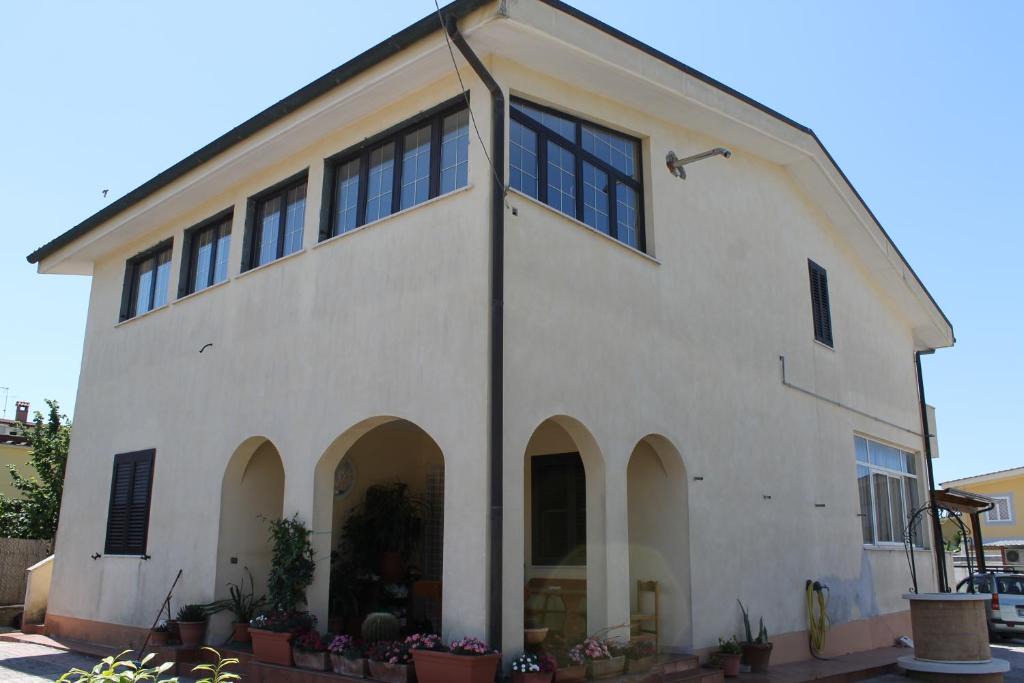 Anzio Bed & Breakfast | B&B Villa Maria
