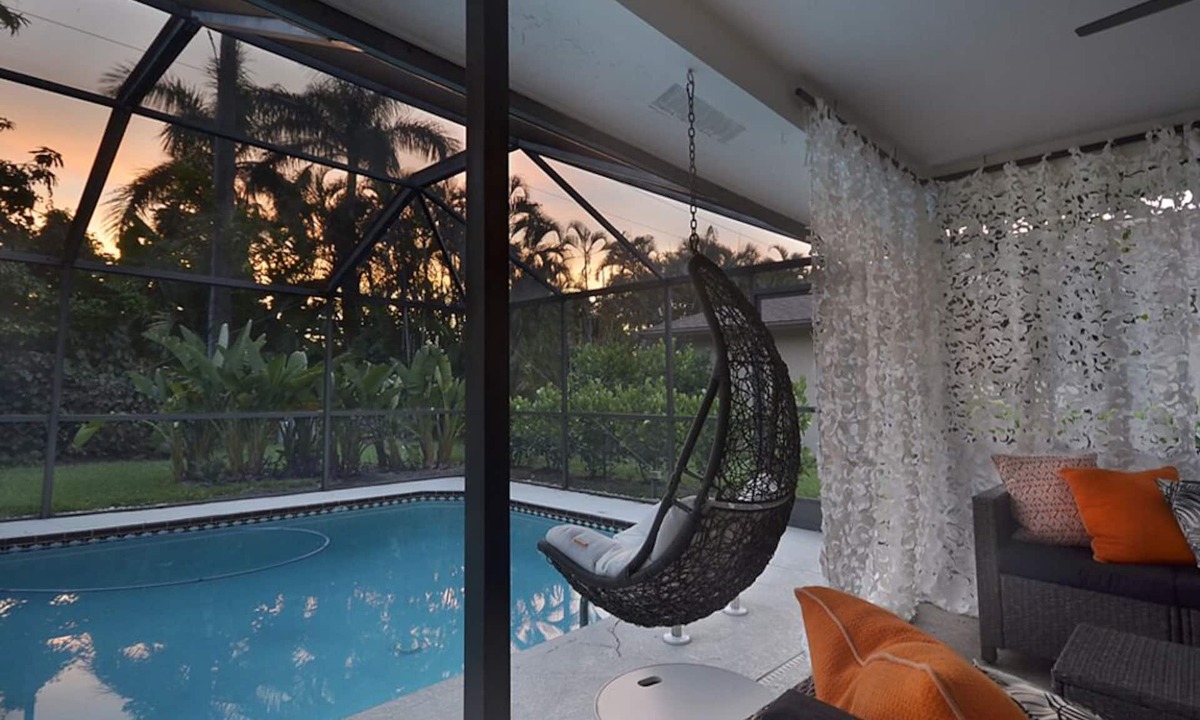 Kings Lake House | ! B E A C H Y C H I C !