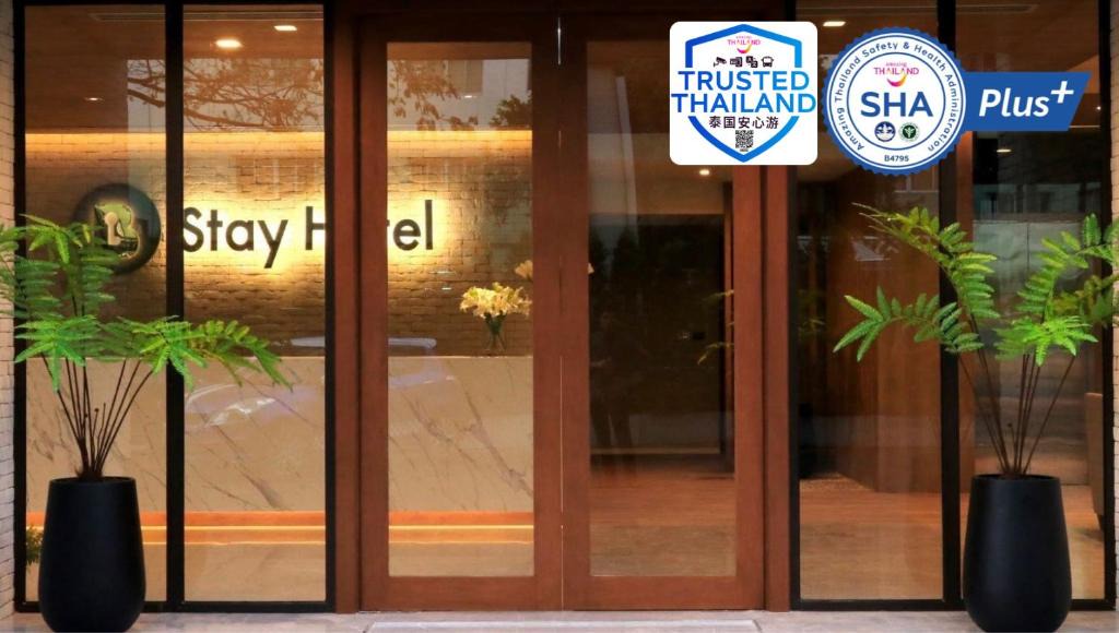 Phlabphla Hotel | B Stay Hotel