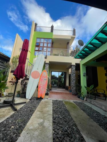 Guiuan House | B2-B Guesthouse