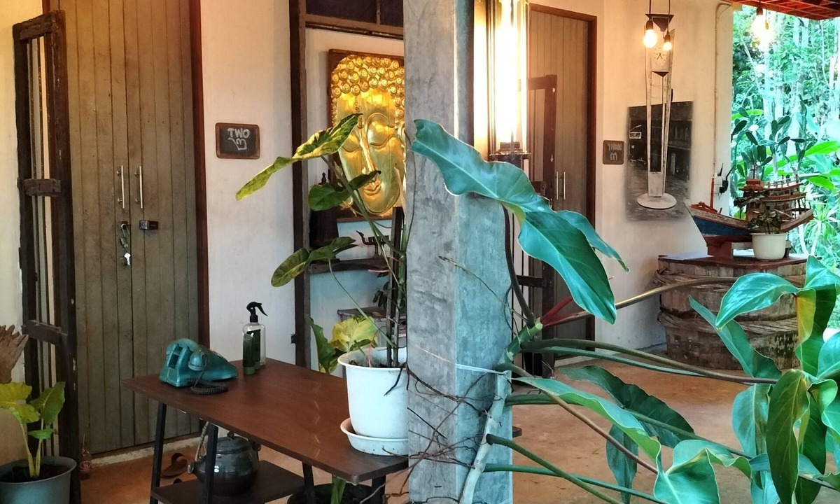 Trat House | Baan Hotelier Resort