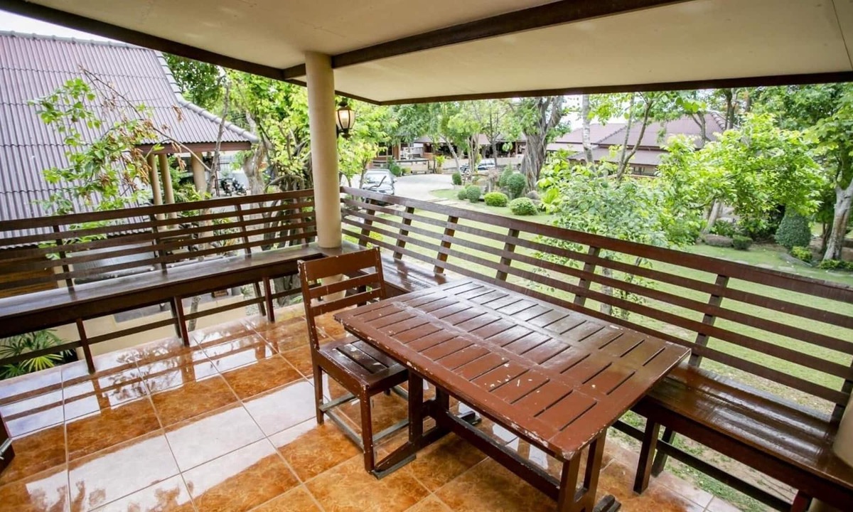 Sam Chuk Hotel | Baan Kasemsuk Resort