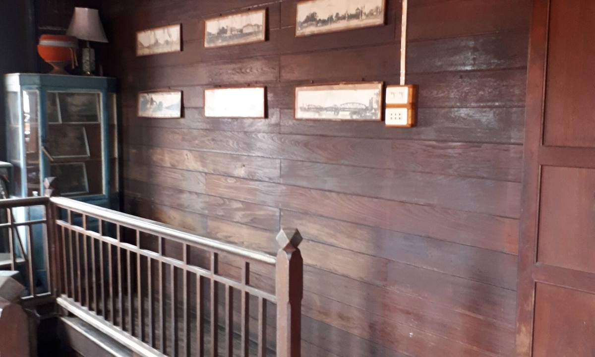 Amphawa House | Baan Khunyaichuea