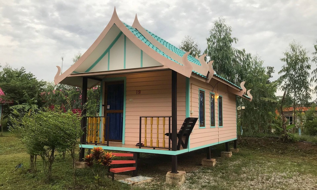 Ban Dung Hotel | Baan Pak Wangthong