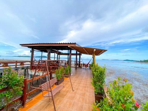 Ko Lanta Old Town House | Baan Purada