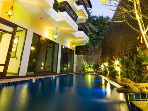 Wua Lai Hotel | Baan Ratchiangsaen