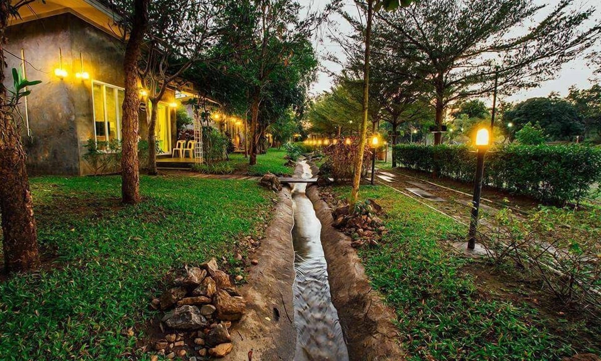 Hang Dong Hotel | Baan Suan Him Doi