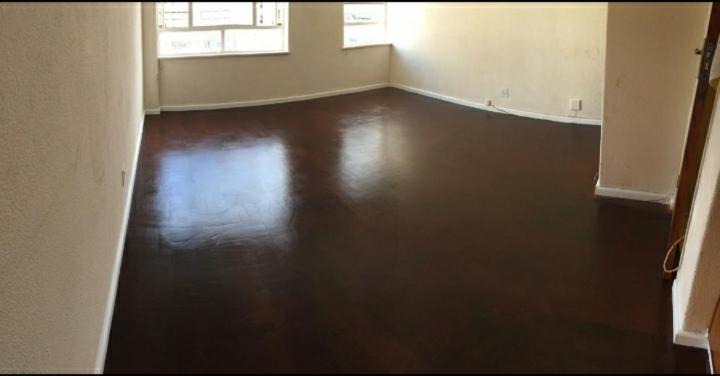 Cape Town City Centre Apartment | Bachelor Flat