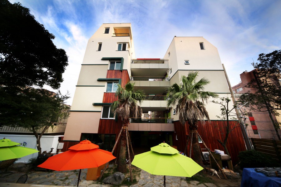 Seogwipo City Hotel | Backpacker's Home