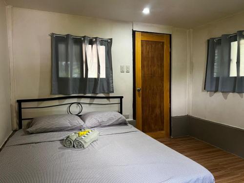 Valencia House | Backpackers & Event Lounge
