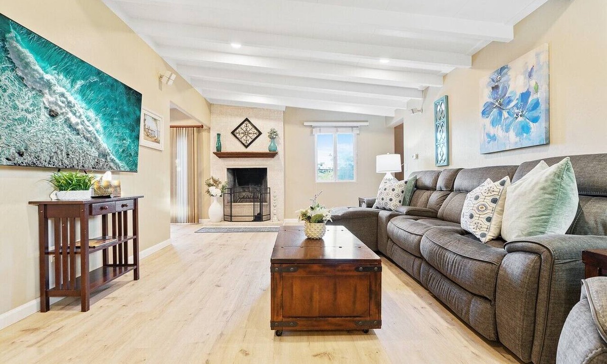 Bay Park House | Backyard Beauty |Ping Pong Bonfires and Patio