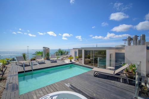 Parede Apartment | Bafureira 22 Rooftop