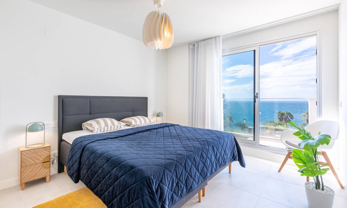 Torrequebrada Apartment | Bahia de Torrequebrada | Coastal Comfort & Ocean Views