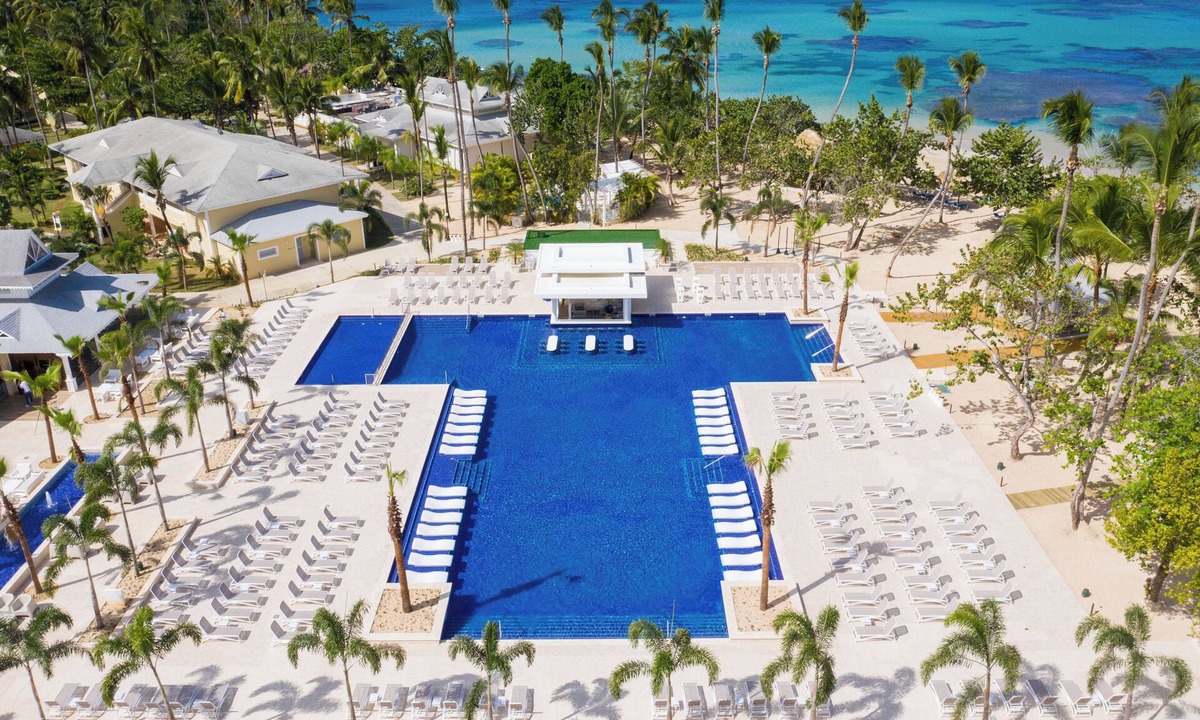 Portillo Resort | Bahia Principe Explore El Portillo - All Inclusive