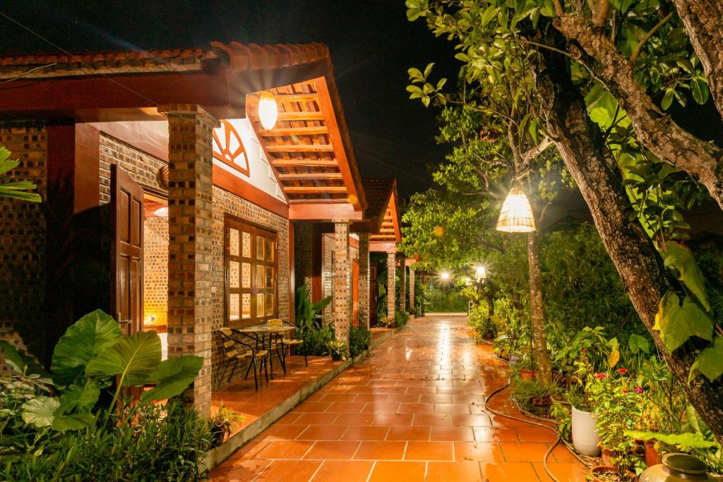 Gia Vien House | Bai Dinh Eco Homestay