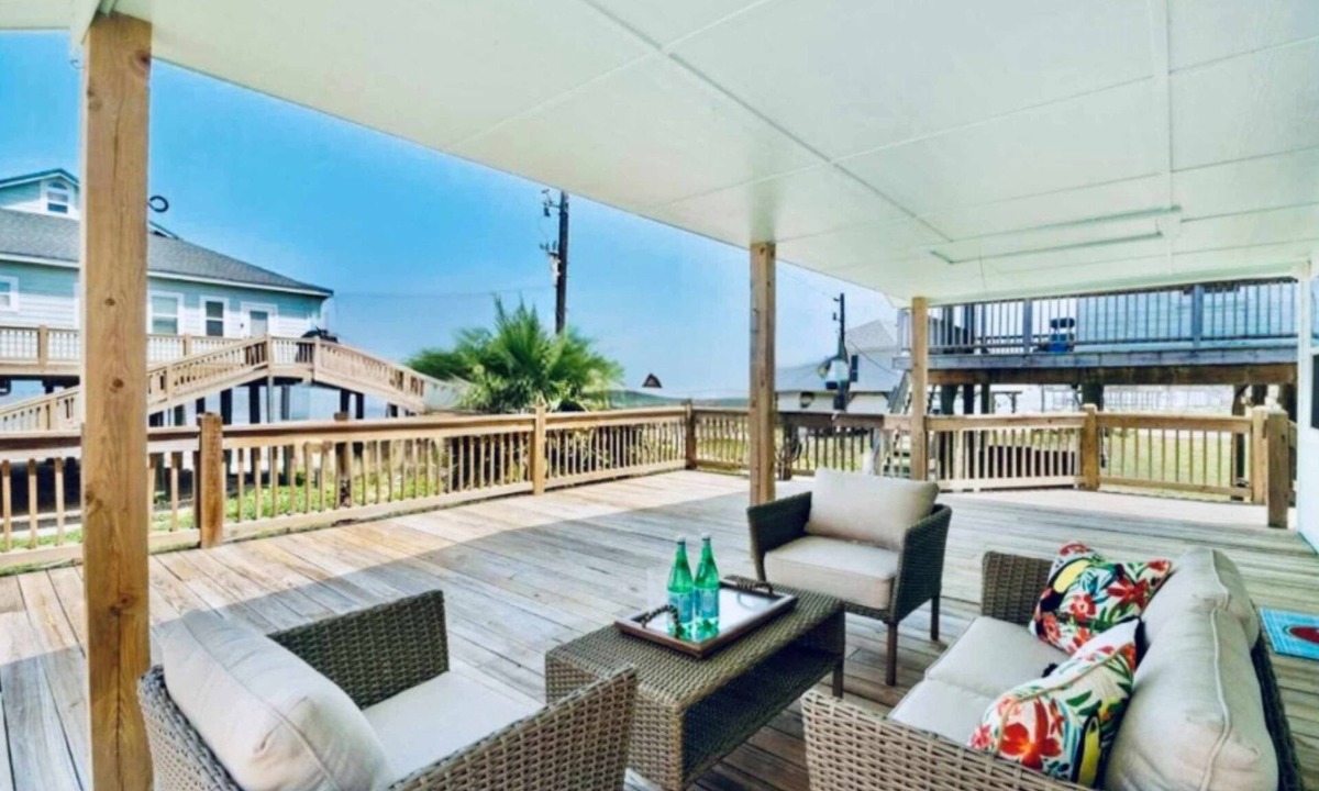 San Luis House | Bailey Beach House Beach Views