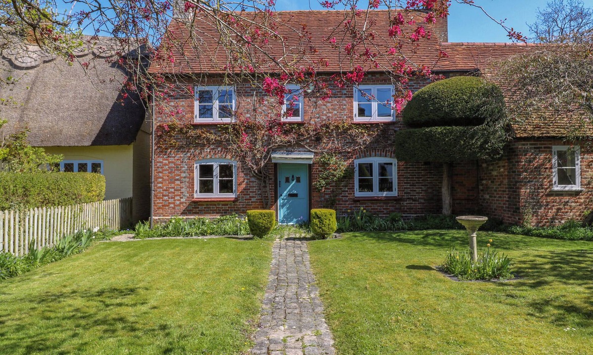Princes Risborough Cottage | Bakehouse Farm