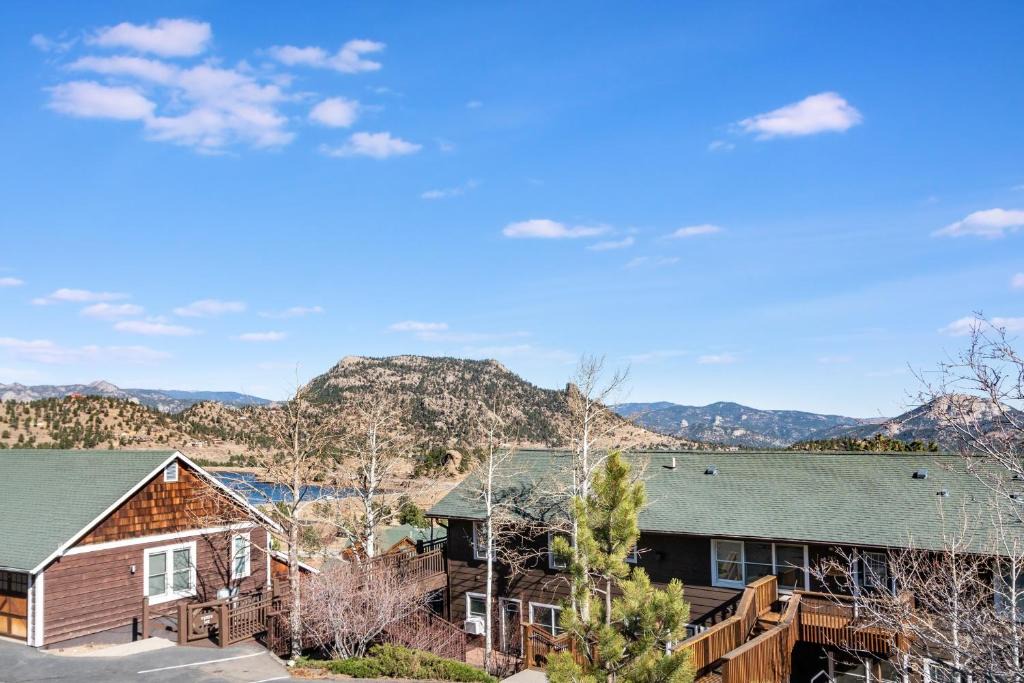 Estes Park Apartment | Baker Mountain 29C Condo